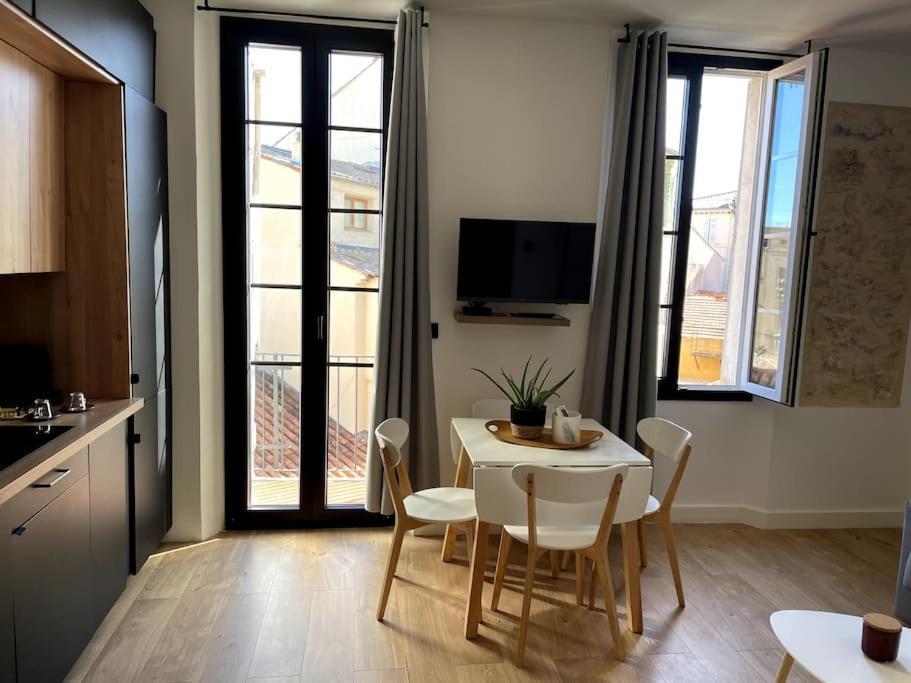 Chez Marlene Vieil Antibes, Quartier Sympa Et Dynamique, Clim, Balcon * Antibes
