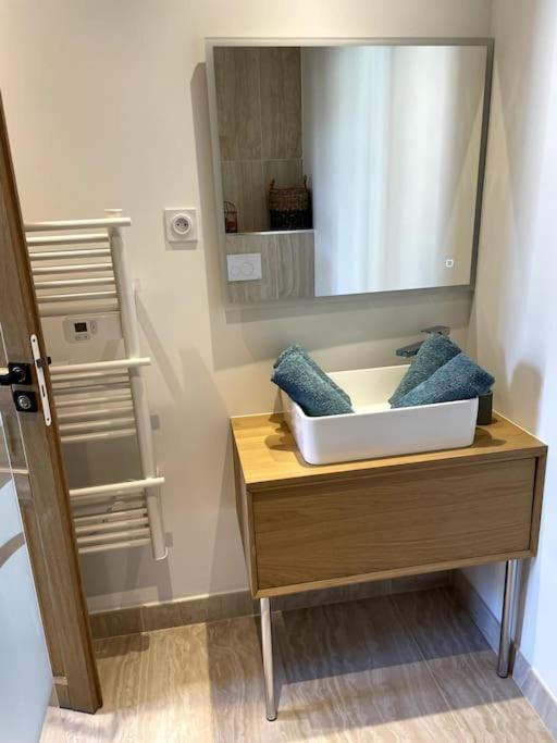 Appartement Marlene Vieil Antibes, Quartier Renove Et Dynamique, Clim, Balcon